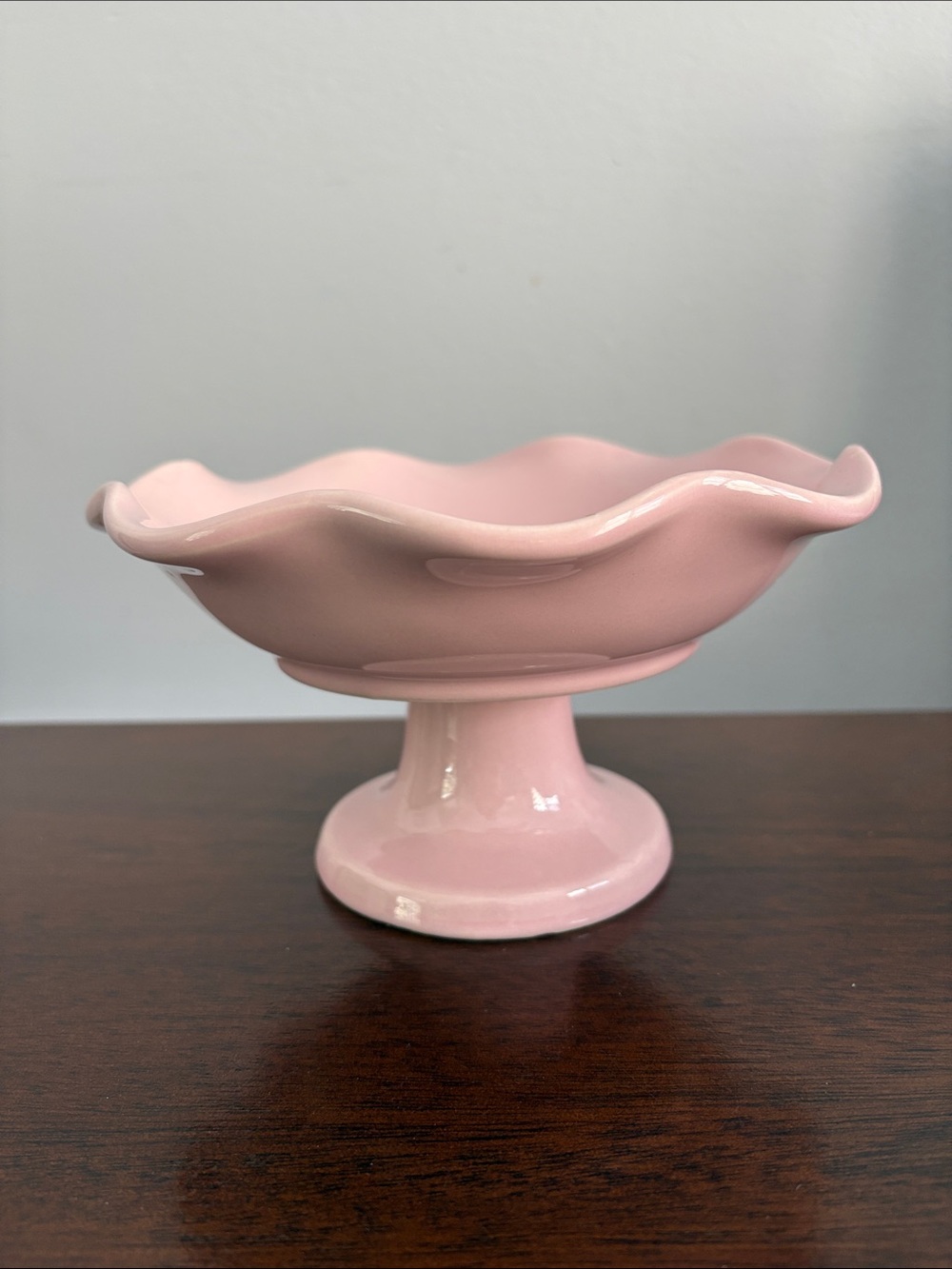 la ceramica d’italia Pink Pedestal Bowl - Elegant Home Dining Accent